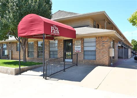 Dog & Cat Friendly Fitness Center Pool Dishwasher Refrigerator Kitchen Walk-In Closets Clubhouse. . The park apartments lubbock